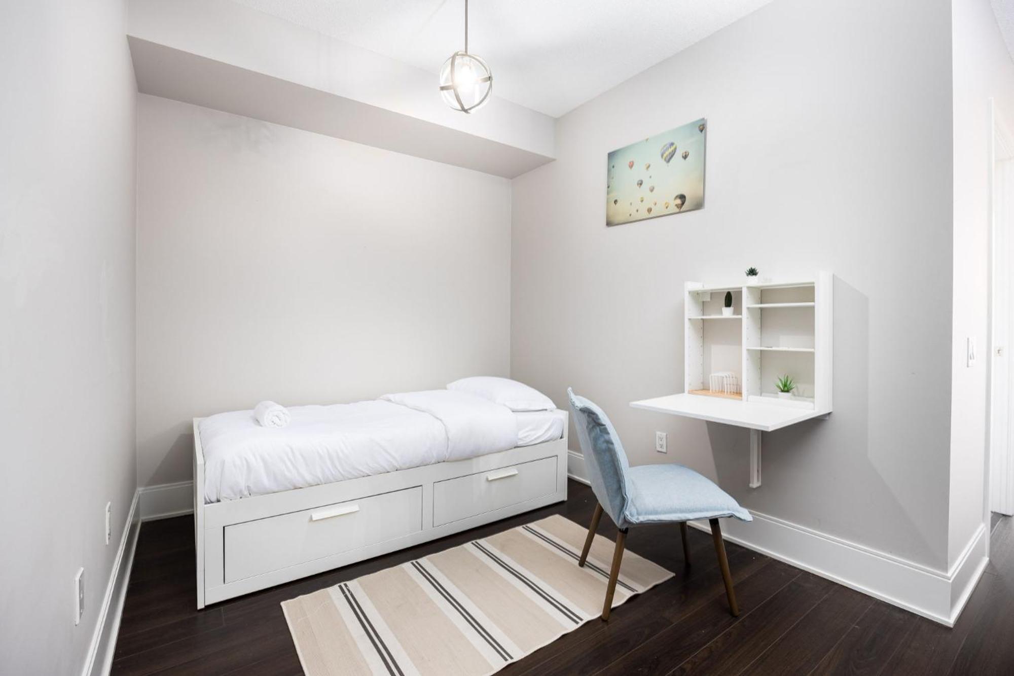 Dwtn Condo Near Cn Tower! W/ Free Parking Toronto Buitenkant foto